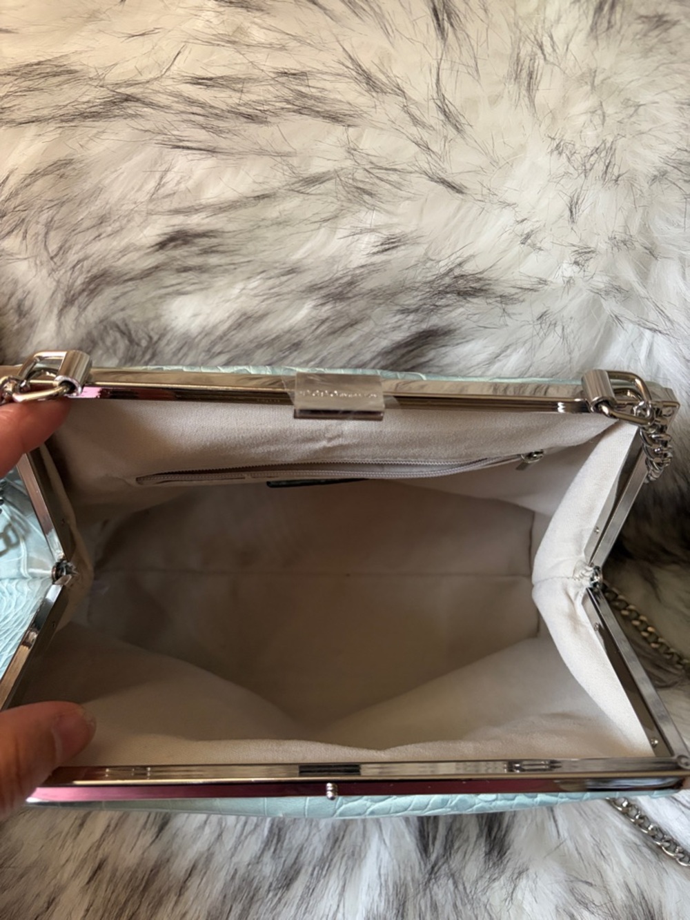 BCBGeneration seafoam Croc-Embossed Chain Shoulder Bag - Picture 5 of 6